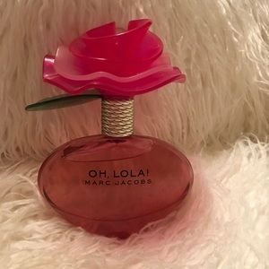 Oh Lolai Marc Jacobs